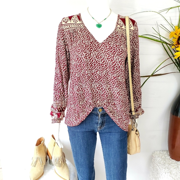 Billabong Tops - Billabong boho beautiful pullover peasant top